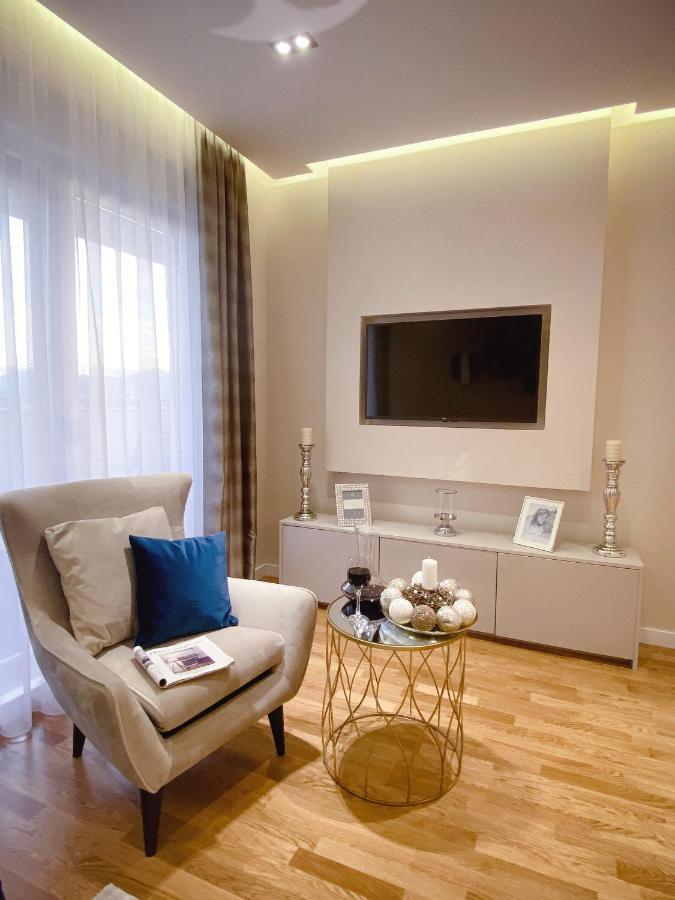 Tiffany Lux Apartment Trebinje Esterno foto