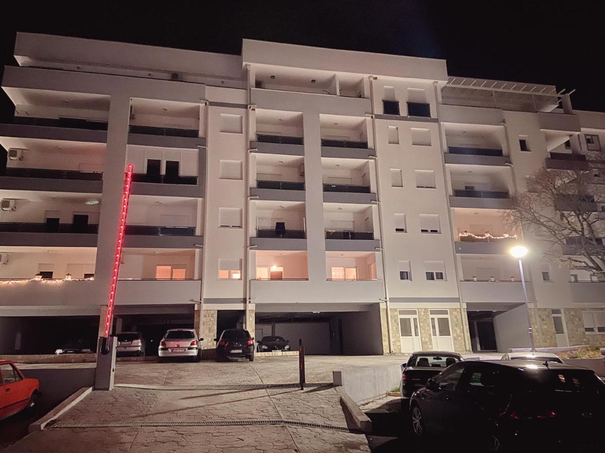 Tiffany Lux Apartment Trebinje Esterno foto